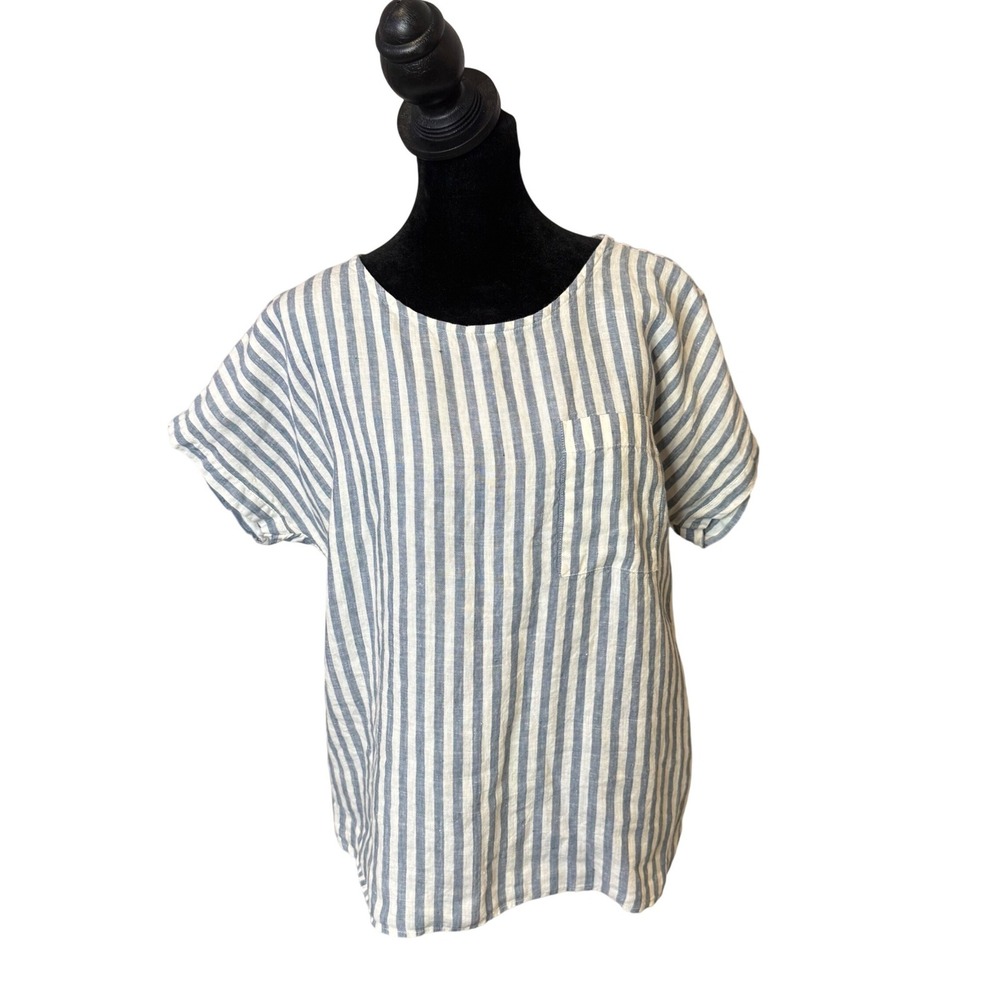 L.L. Bean Linen Blue White Stripe Top Womens M Pocket Short Sleeve Nautical